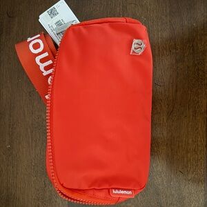 Lululemon SOLAR ORANGE Everywhere Belt Bag